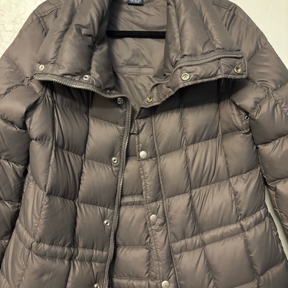 Ralph Lauren women's gray down feather filled puffer jacket size medium - Picture 9 of 16